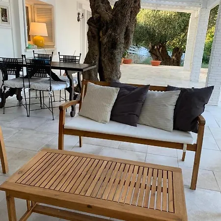 Villa Gardella Villa